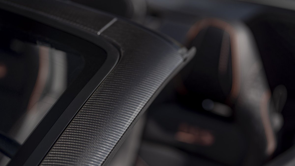 Aston Martin DBS Superleggera Volante