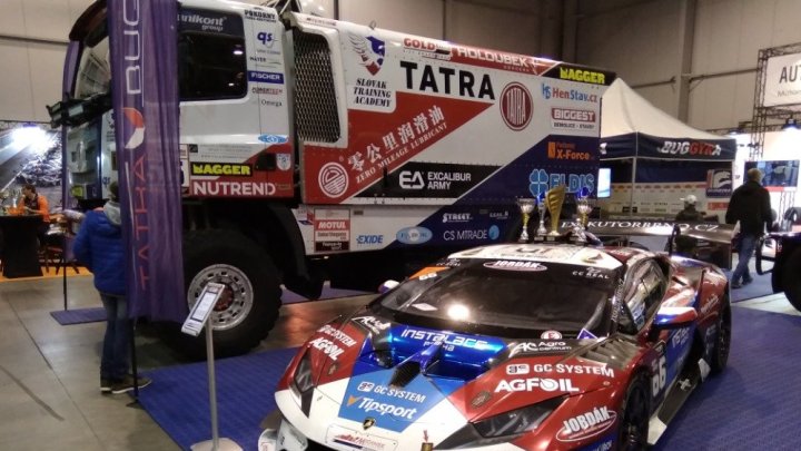 Racing Expo David a Goliáš v podání Tatry a Lamborghini