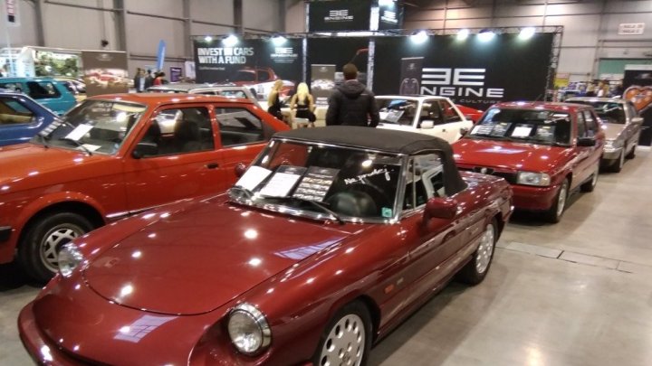 Racing Expo vozy v aukci