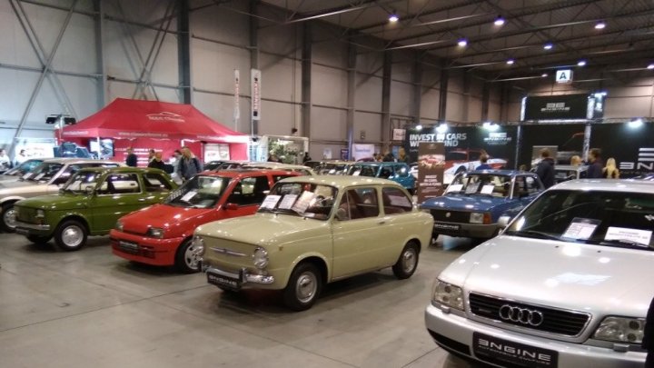 Racing Expo vozy v aukci