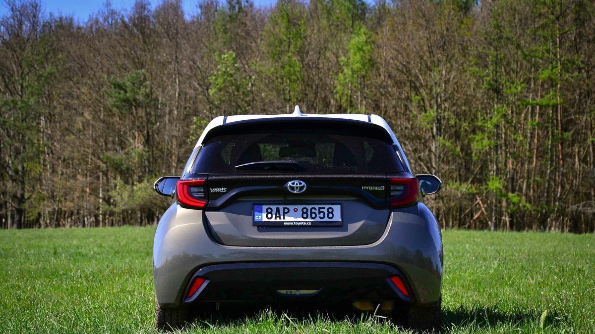 Toyota Yaris Hybrid