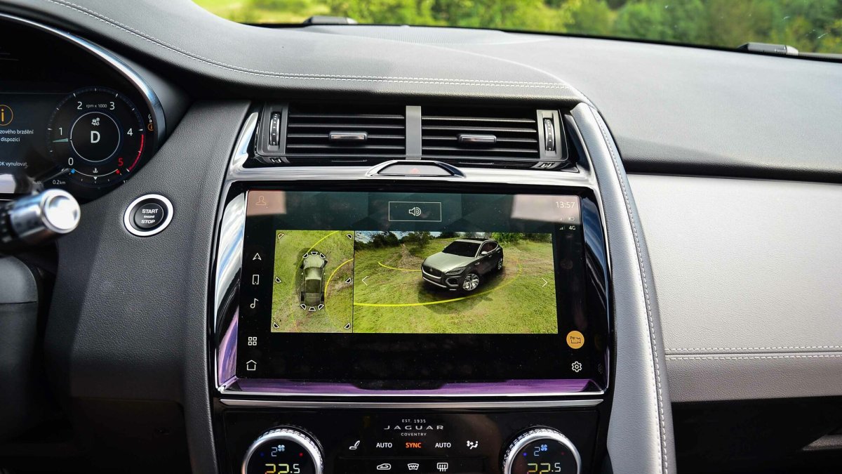 Jaguar E-Pace
