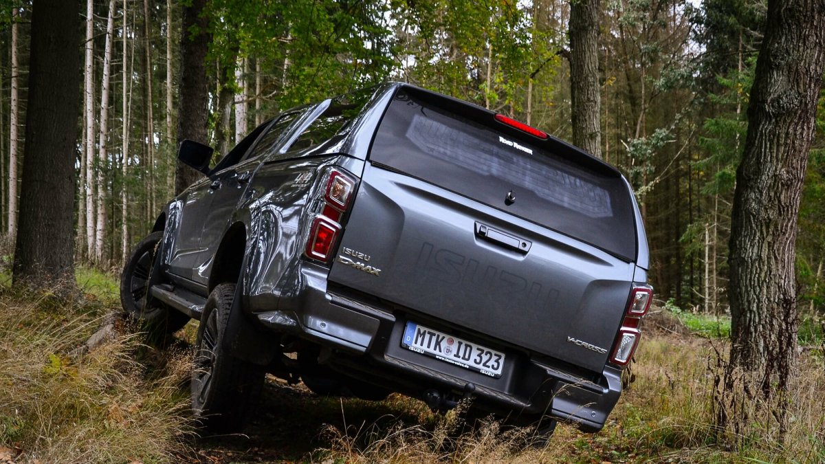isuzu d-max