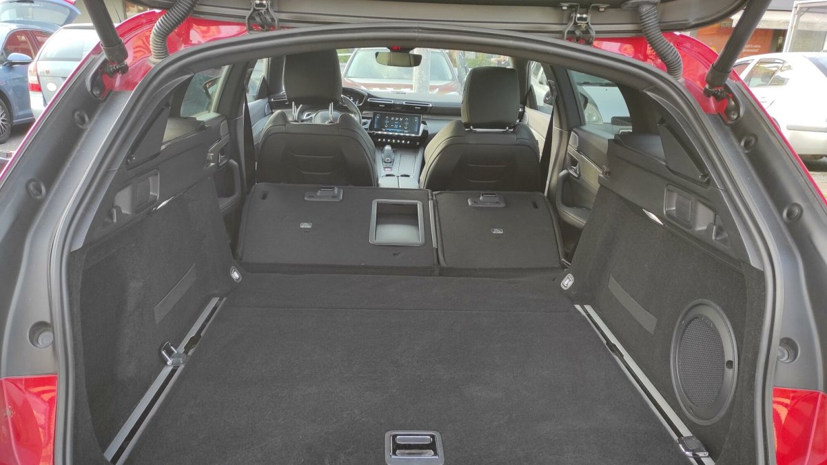 Peugeot 508 SW GT Pack PureTech 225,