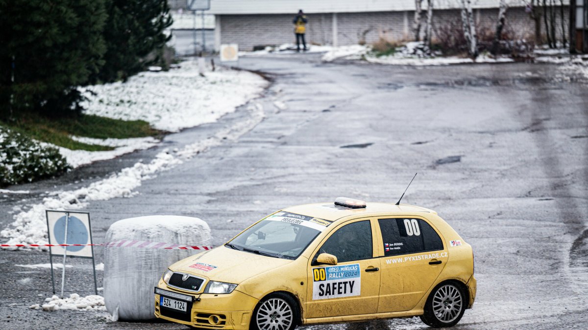 rally mikulas slusovice