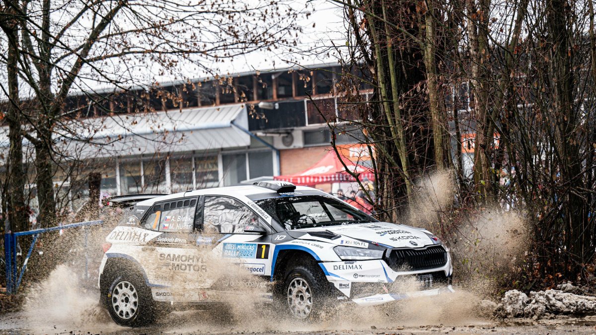 rally mikulas slusovice