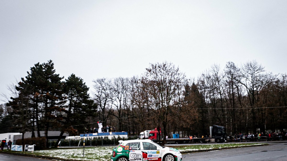 rally mikulas slusovice