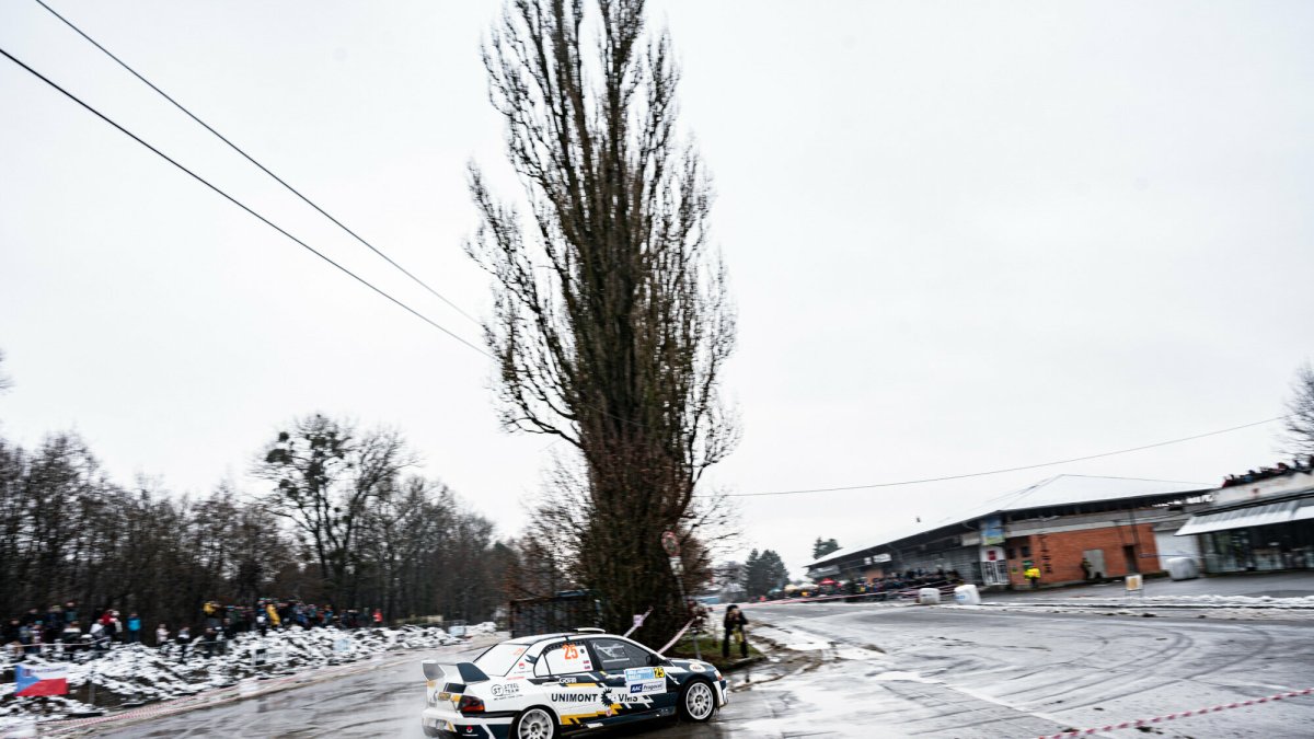 rally mikulas slusovice