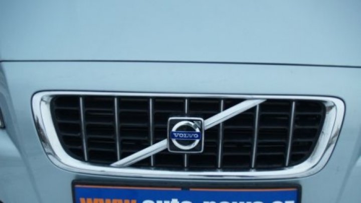 V70