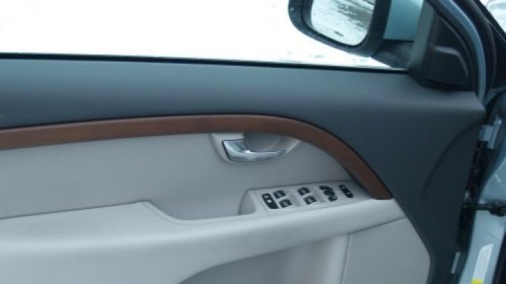 V70