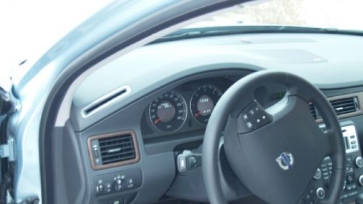 V70