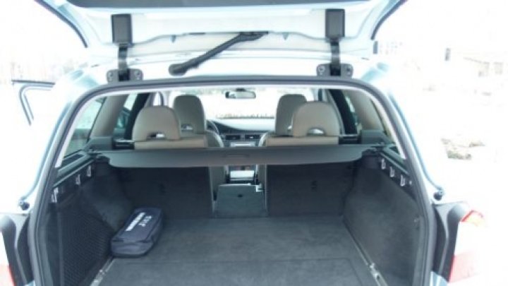 V70