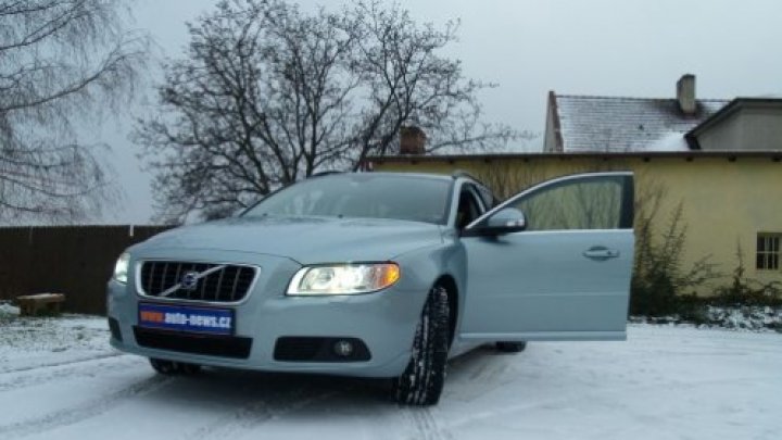 V70
