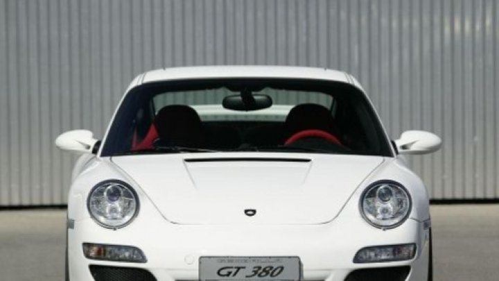 GT380