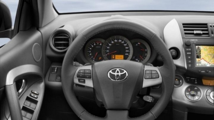 RAV 4