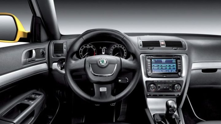 Octavia RS