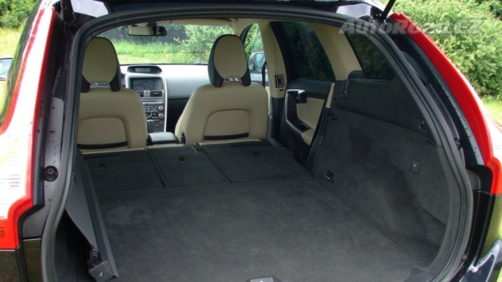 XC60