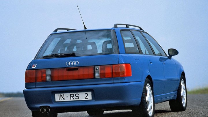 Audi RS2