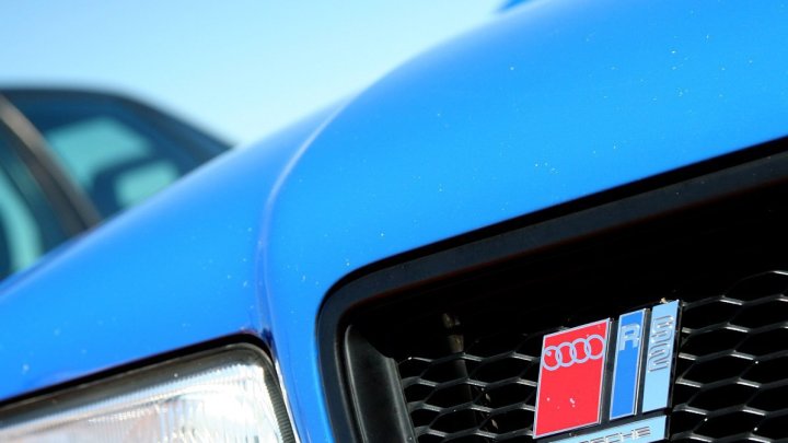 Audi RS2