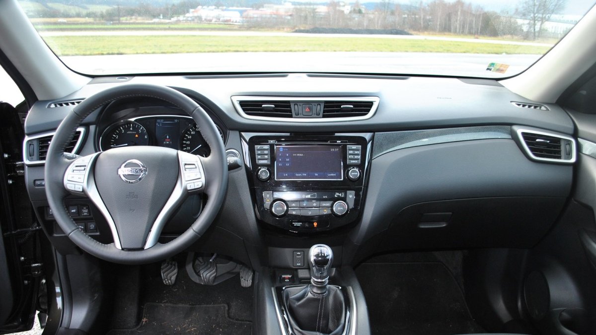 Nissan X-trail 1.6 DIG-T (2015)