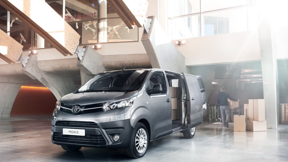 Toyota Proace Van