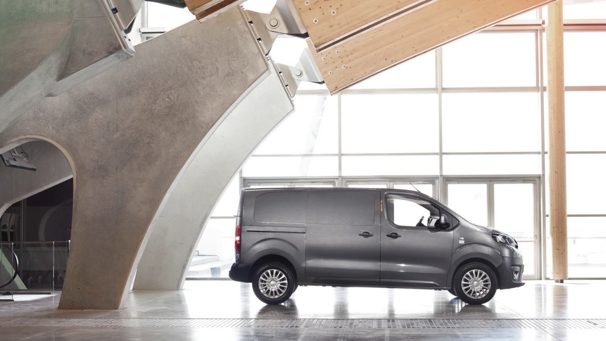 Toyota Proace Van