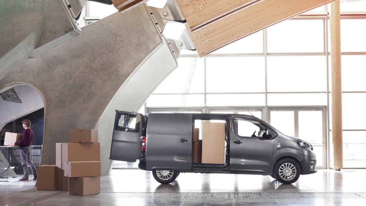 Toyota Proace Van