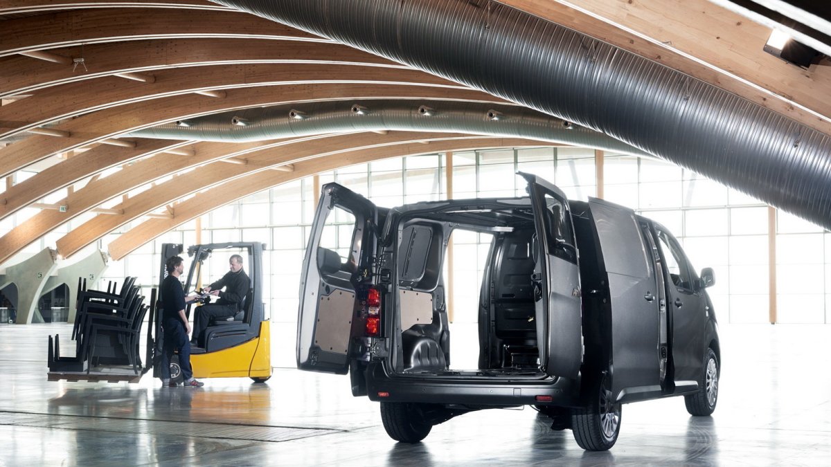 Toyota Proace Van