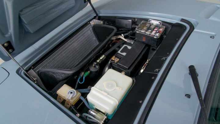 Jediná silniční BMW M1 Procar má zajímavý osud, renovace je dílem společnosti Canepa.