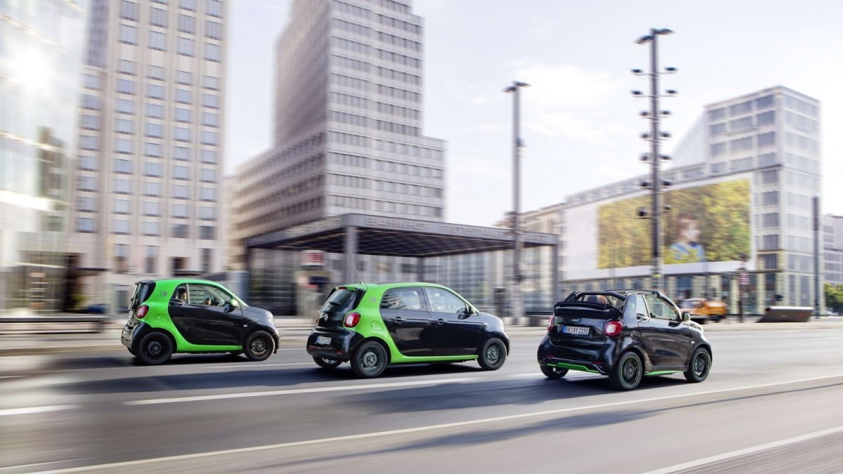 Smart představuje čtvrtou generaci modelů electric drive.