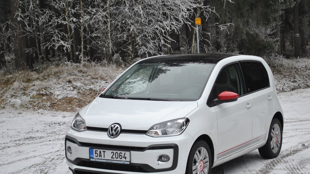 Volkswagen up! Beats 1.0 TSI (2016)