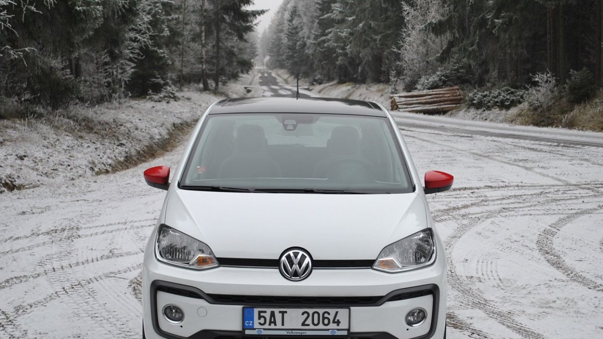 Volkswagen up! Beats 1.0 TSI (2016)