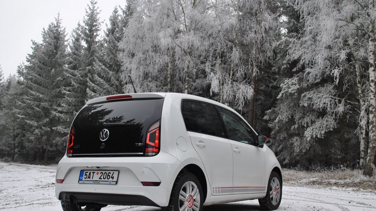 Volkswagen up! Beats 1.0 TSI (2016)
