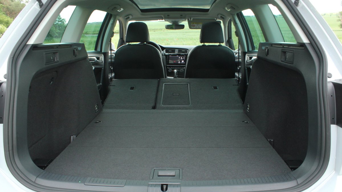 Nový Volkswagen Golf Variant 2.0 TDI
