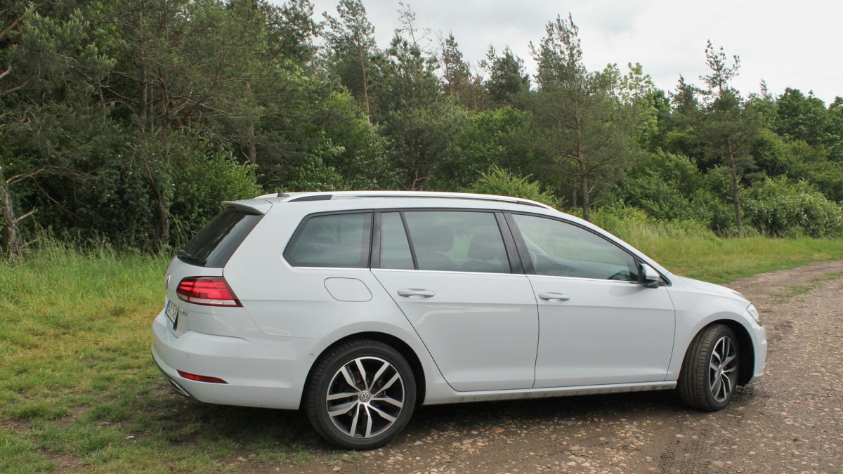 Nový Volkswagen Golf Variant 2.0 TDI