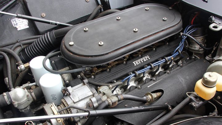 Ferrari 365 GTS/4 Daytona Spider