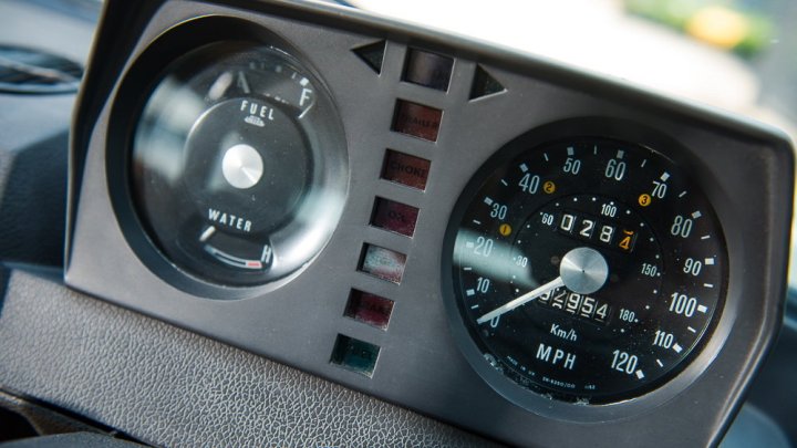 Range Rover Suffix 'A' z roku 1972