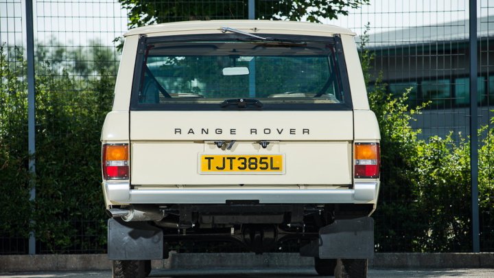 Range Rover Suffix 'A' z roku 1972