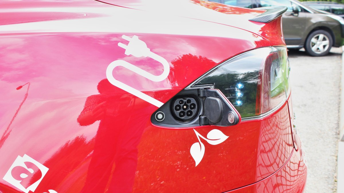 Tesla Model S P85D