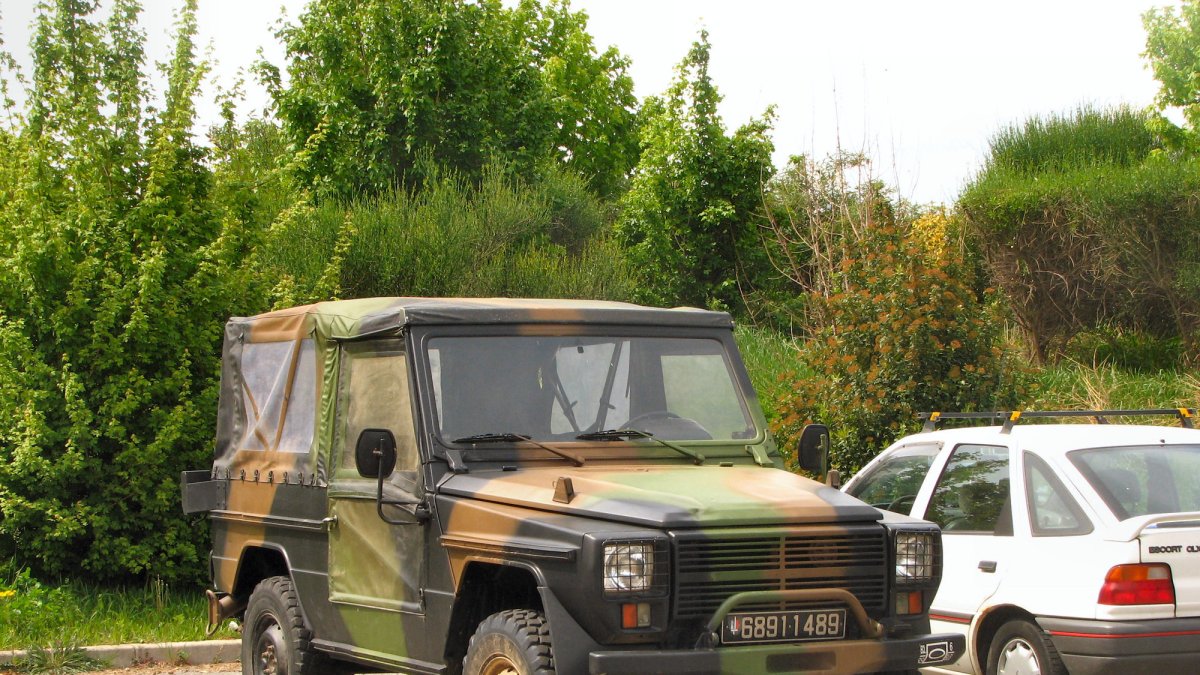 Peugeot P4
