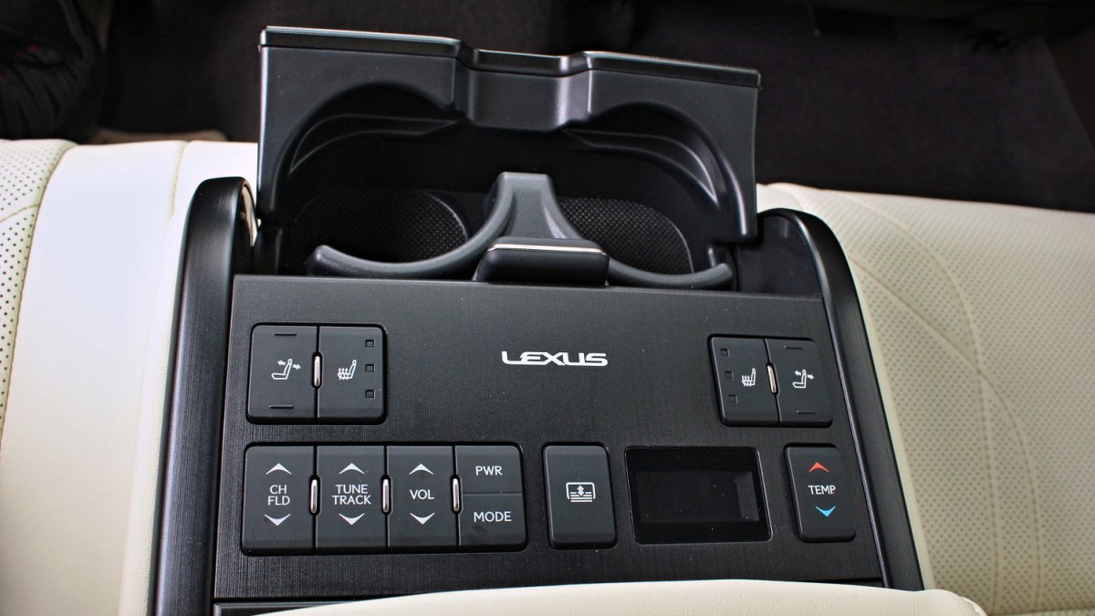 Lexus ES 300h Luxury