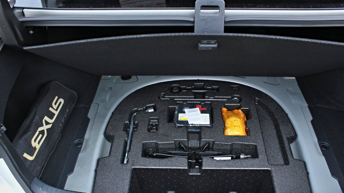 Lexus ES 300h Luxury