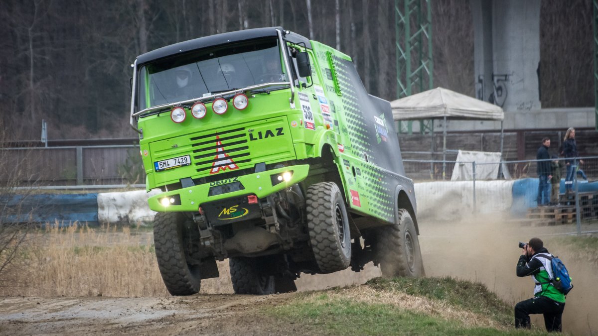 Mogul Dakar setkání