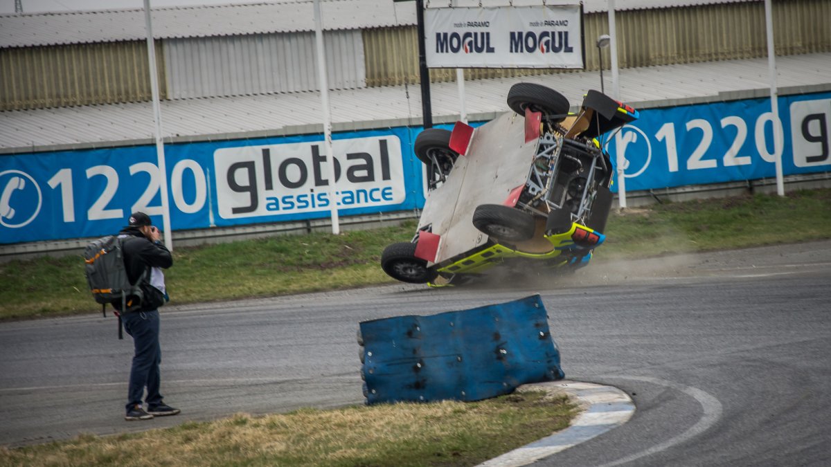 Mogul Dakar setkání