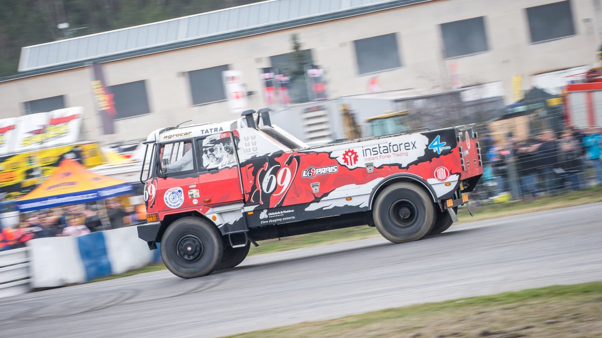 Mogul Dakar setkání