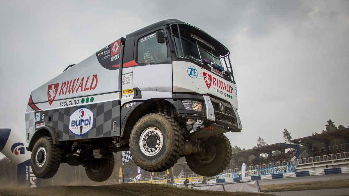 Mogul Dakar setkání