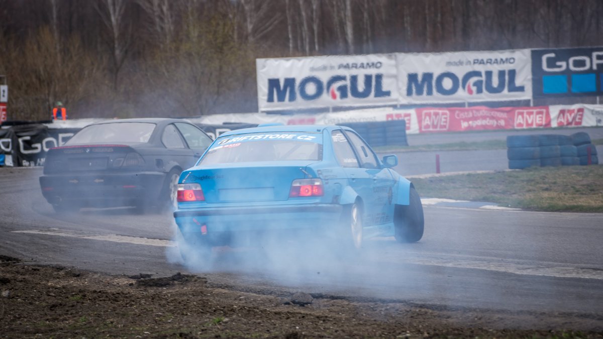 Mogul Dakar setkání