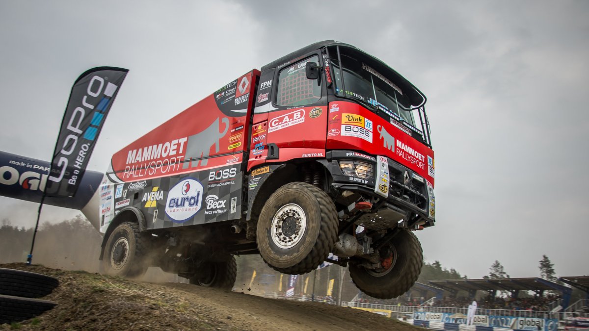 Mogul Dakar setkání