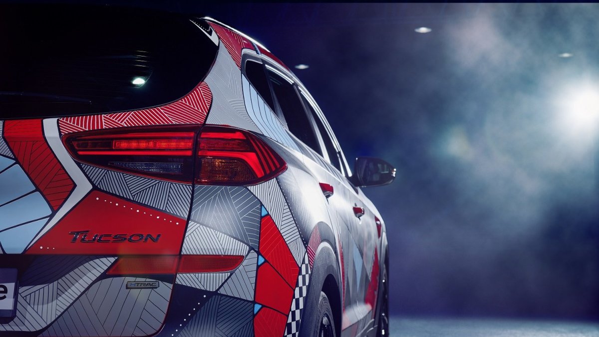 Hyundai pověřil umělce Andrease Preise, aby vytvořil „Drive A Statement“ Project Tucson: přitažlivou ilustraci na novém modelu Tucson N Line