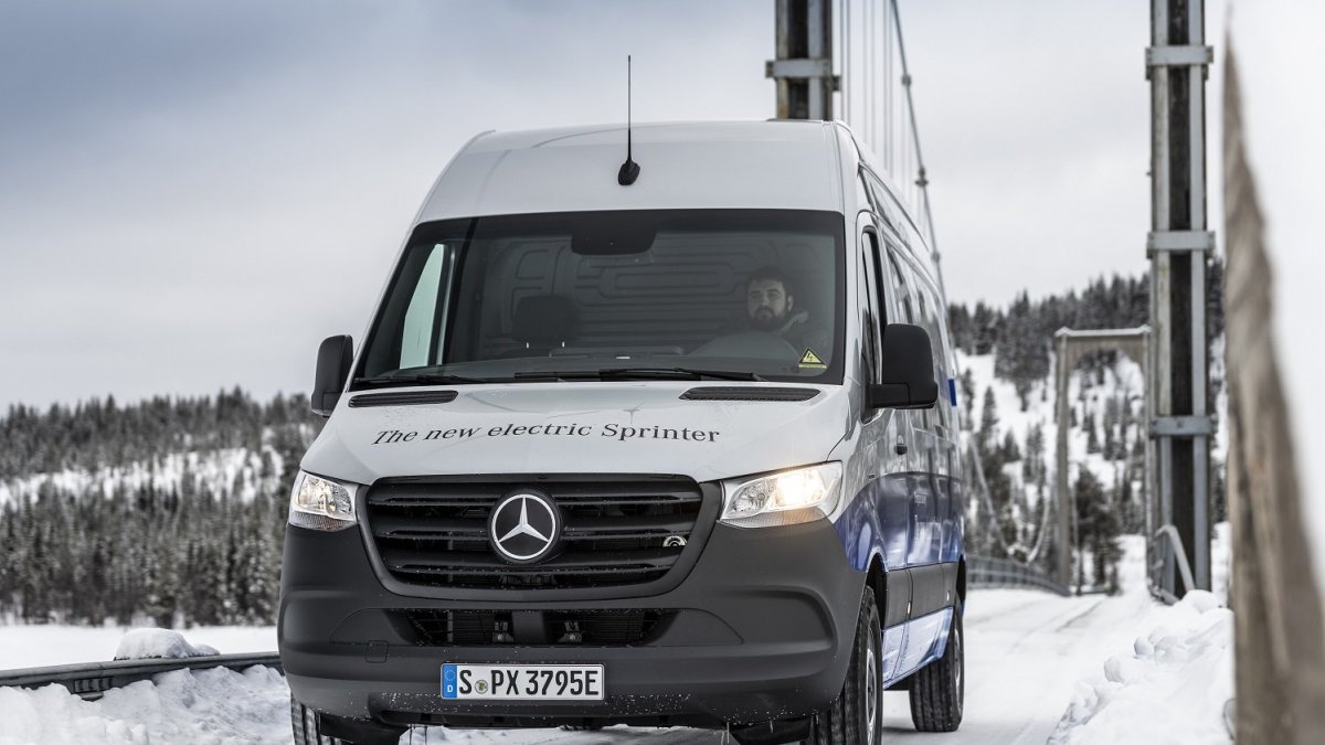 Mercedes-Benz eSprinter během testování za polárním kruhem